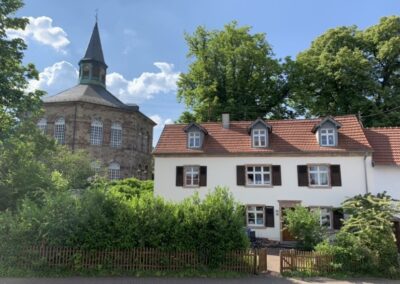 Bischmisheimer Kirche